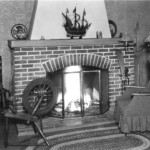 Original Fireplace - Photo 1937